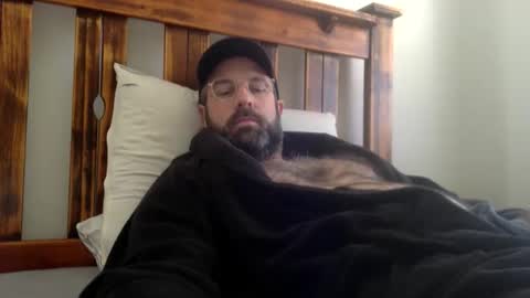 Snapshot of blueeyes705 chatting on October 14, 5:41 am blueeyes705 online show from October 14, 5:41 am