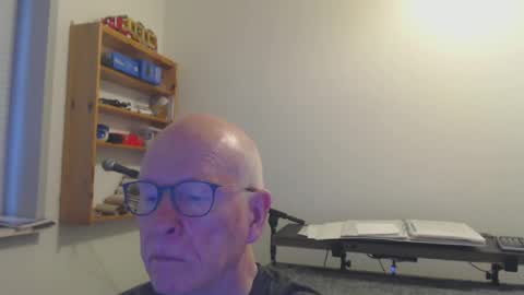 Snapshot of blueeyesn8 chatting on January 22, 8:07 am blueeyesn8 online show from January 22, 8:07 am