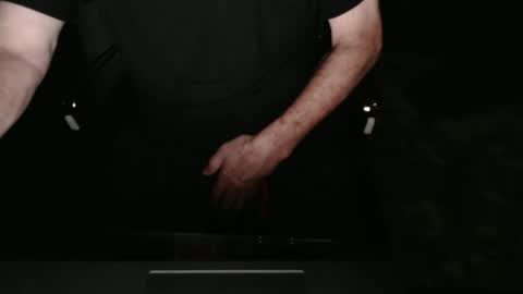 Snapshot of blueisles chatting on November 23, 8:25 am blueisles online show from November 23, 8:25 am