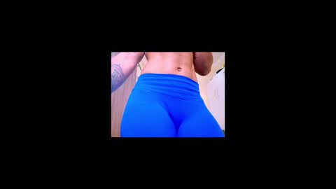 Snapshot of bluemysticlady chatting on December 23, 10:46 am FLORAA online show from December 23, 10:46 am