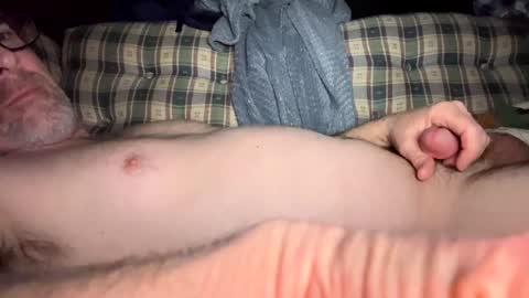 Snapshot of bluesinspired chatting on December 18, 5:37 am Bluesinspired online show from December 18, 5:37 am