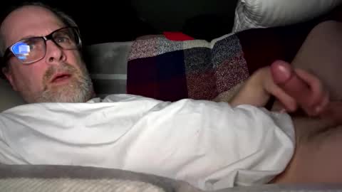 Snapshot of bluesinspired chatting on October 31, 3:07 am Bluesinspired online show from October 31, 3:07 am