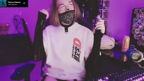 Blue online show from January 6, 1:31 am