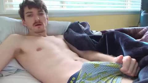 Snapshot of bluezed4 chatting on November 23, 4:51 pm blue online show from November 23, 4:51 pm