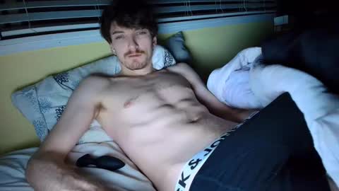 Snapshot of bluezed4 chatting on January 8, 6:48 am blue online show from January 8, 6:48 am