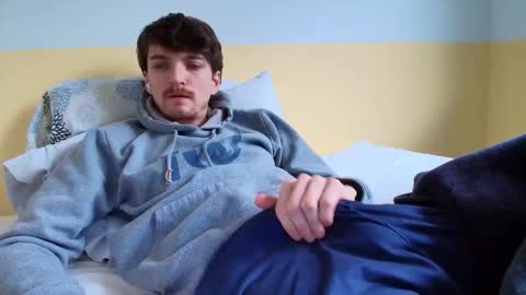 Snapshot of bluezed4 chatting on January 9, 7:15 pm blue online show from January 9, 7:15 pm