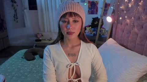 Snapshot of blumasweet chatting on December 29, 7:28 am Bluma Sweet online show from December 29, 7:28 am