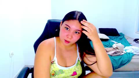Snapshot of blumbum chatting on September 10, 11:05 pm Hey guysI am BrendaWelcome my room online show from September 10, 11:05 pm