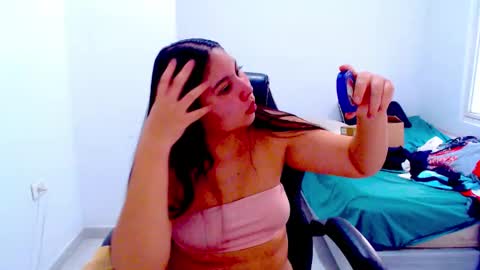Snapshot of blumbum chatting on September 11, 10:43 pm Hey guysI am BrendaWelcome my room online show from September 11, 10:43 pm