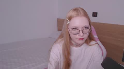  Diana  online show from June 4, 7:03 am