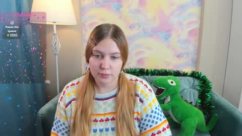 Snapshot of blush_ellie chatting on December 26, 12:49 pm Ellie3 online show from December 26, 12:49 pm