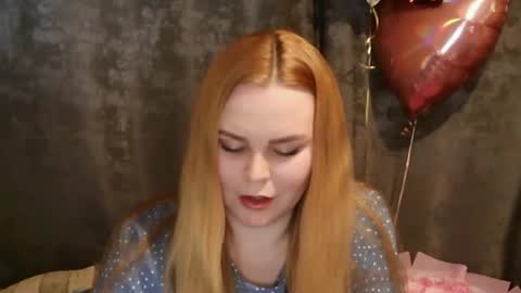 blushing_star online show from April 27, 4:16 pm
