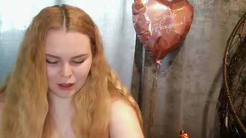 blushing_star online show from May 13, 3:20 pm