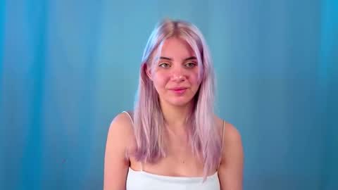 Chloe online show from October 23, 6:23 am