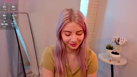 Chloe online show from October 27, 6:06 am