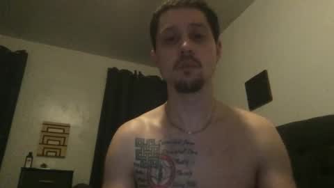 Snapshot of bmiichael327 chatting on February 7, 9:57 am bmiichael327 online show from February 7, 9:57 am