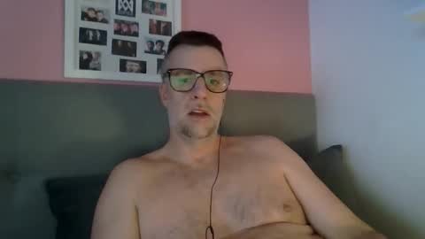 Snapshot of bobberman78 chatting on November 30, 9:19 pm Dan online show from November 30, 9:19 pm