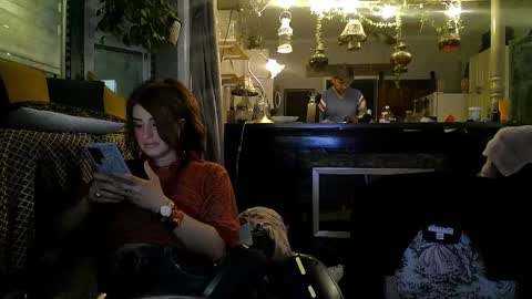 Bobby and Sadie online show from April 7, 3:07 am