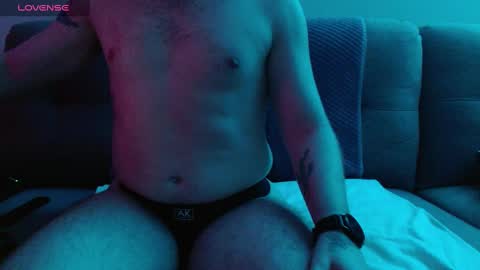 Bobby English online show from October 6, 6:33 am