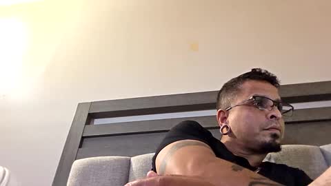 Snapshot of bobbyhill0798 chatting on October 8, 6:38 pm bobbyhill0798 online show from October 8, 6:38 pm