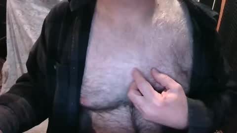 Snapshot of bobbyhill27b chatting on December 19, 3:30 pm BobbyHill27b online show from December 19, 3:30 pm