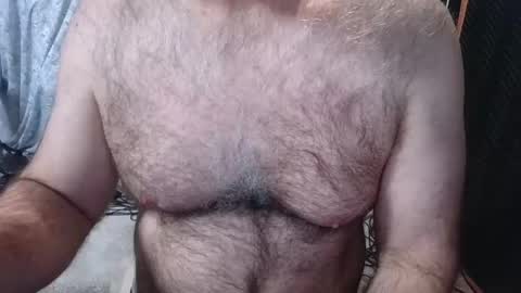 Snapshot of bobbyhill27b chatting on February 4, 3:12 am BobbyHill27b online show from February 4, 3:12 am