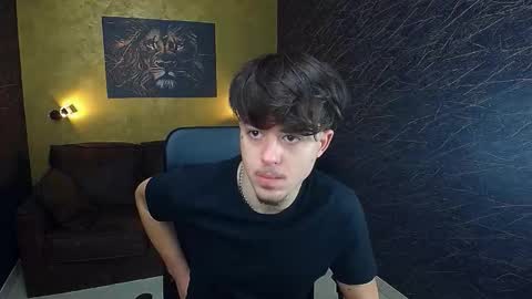 BodhiHayes online show from February 24, 7:17 am