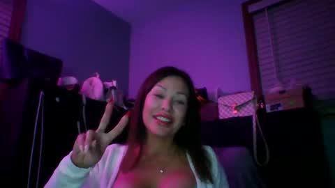 milf online show from November 30, 5:11 am