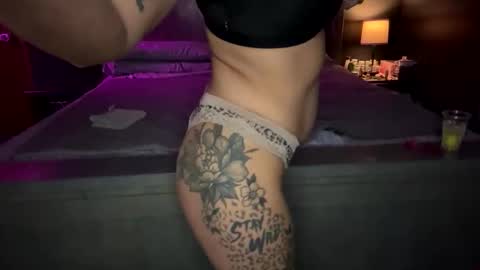 milf online show from May 12, 3:47 am