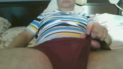 Snapshot of bogzy4u chatting on February 23, 6:07 am bogzy4u online show from February 23, 6:07 am