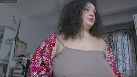 BohoBabeLaxy online show from November 29, 9:01 am