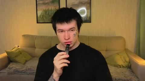 ALEXPVT IS OPEN online show from May 5, 1:02 am