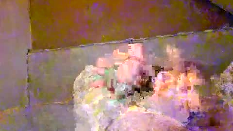 Snapshot of boidady chatting on January 4, 7:34 am emilio online show from January 4, 7:34 am