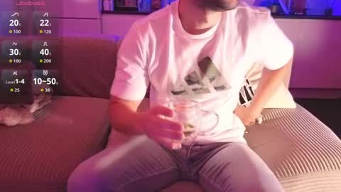 boiteasex online show from May 18, 6:30 am