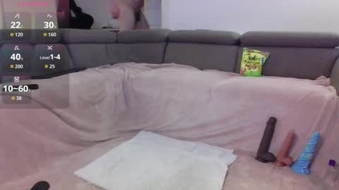 BoiWonder420 online show from March 28, 1:38 am