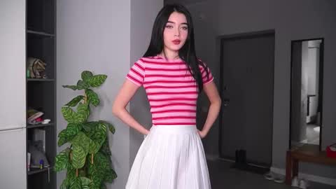 Akemi online show from December 19, 5:58 am