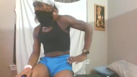 bomb. azz. zari. unicorn CD online show from January 2, 3:48 am