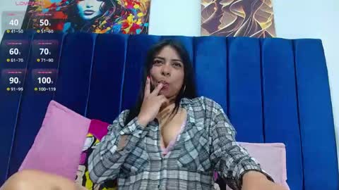 bombom_brown1 online show from May 19, 8:26 pm