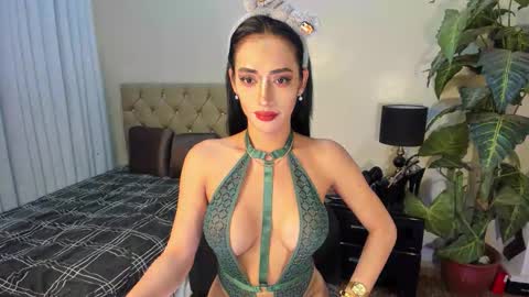 bombshelllaurax online show from November 8, 10:19 pm