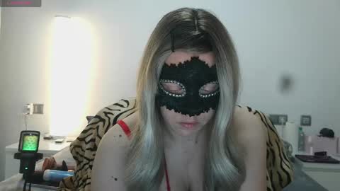 Lucy online show from March 28, 8:36 am