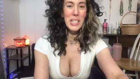 Bonnie online show from January 23, 5:10 pm