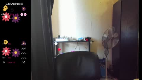 Nell online show from February 4, 11:38 am