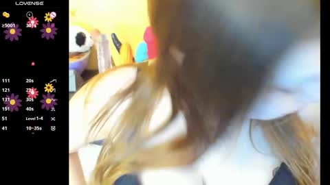 Nell online show from March 2, 4:25 am