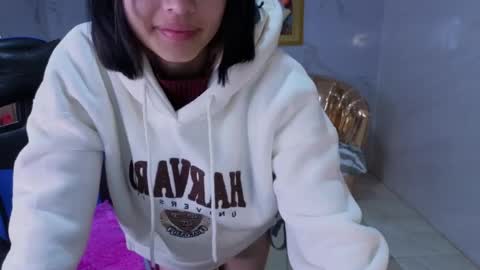 Bonnie  online show from April 3, 12:58 pm