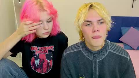 Jessy  Mark online show from October 18, 5:03 pm