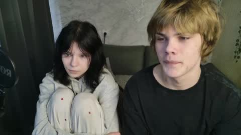 Snapshot of bonnie_and_c1yde chatting on March 22, 5:11 am Jessy Mark online show from March 22, 5:11 am