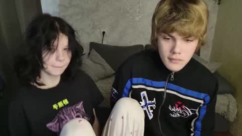 Snapshot of bonnie_and_c1yde chatting on March 30, 5:19 am Jessy Mark online show from March 30, 5:19 am