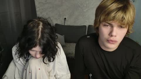 Snapshot of bonnie_and_c1yde chatting on March 31, 5:19 am Jessy Mark online show from March 31, 5:19 am