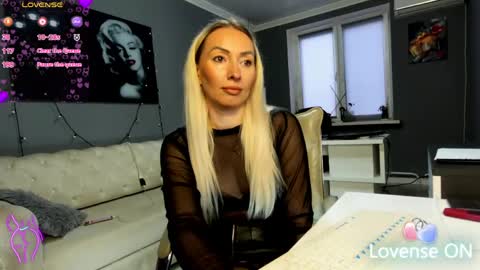 bonnie_annd_clyde online show from May 13, 1:41 pm