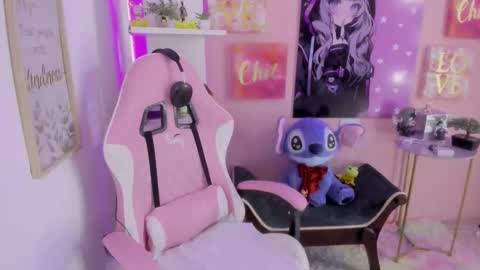 Snapshot of bonnie_benet chatting on January 8, 7:49 pm Bonnie online show from January 8, 7:49 pm